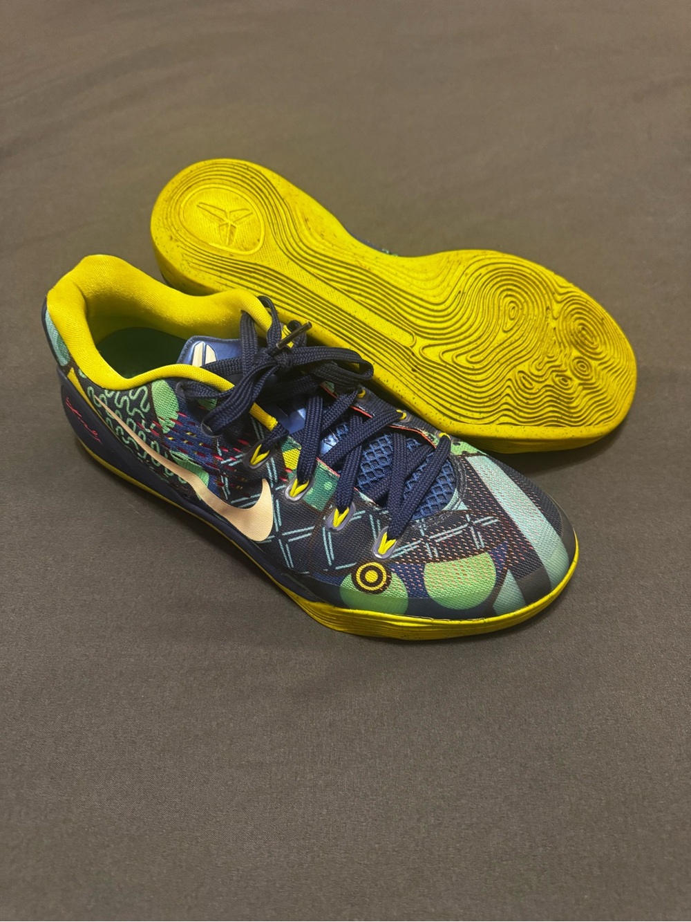 Nike Kobe 9 EM Multicolor Sneakers, Brazil - Picture 6 of 7